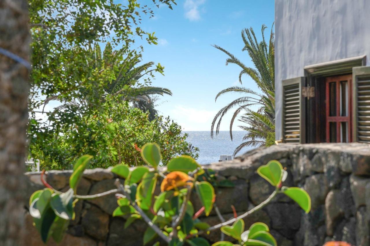 Bungalow Playa Bastián Costa Teguise Esterno foto